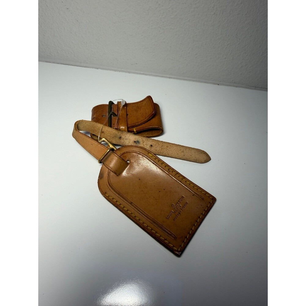 Luggage Tag and Poignet Strap